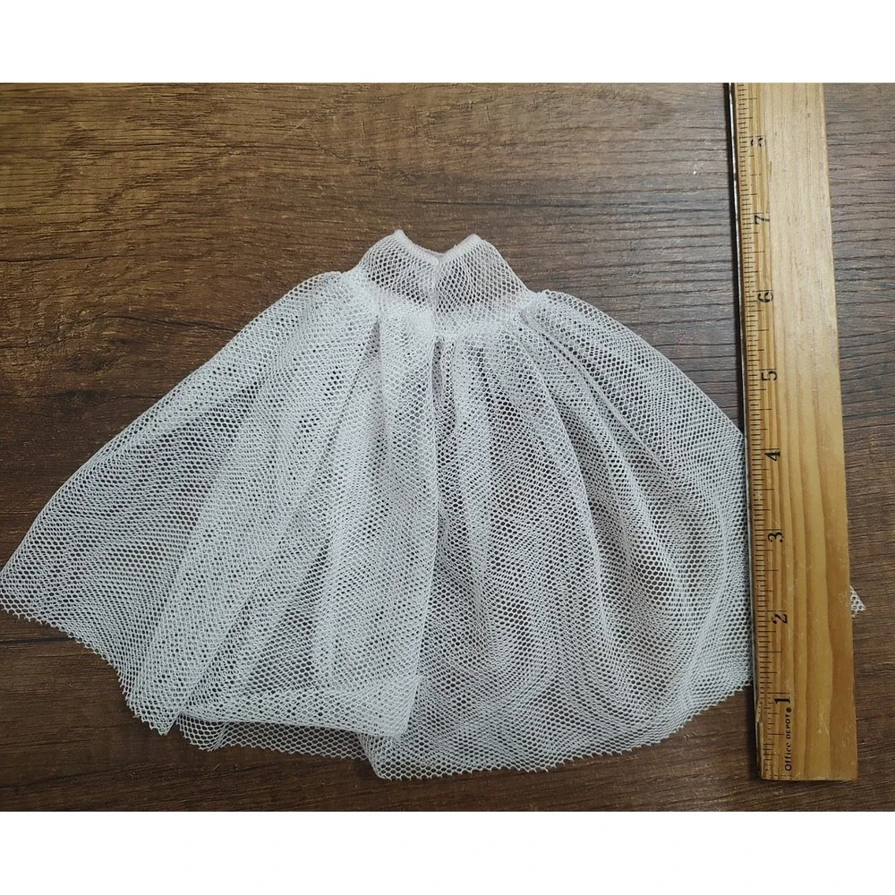 Barbie Doll Clothes And Accessories  White Under Skirt Crinoline Z30